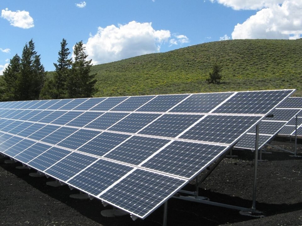 Why using solar energy over other sources to save the environment