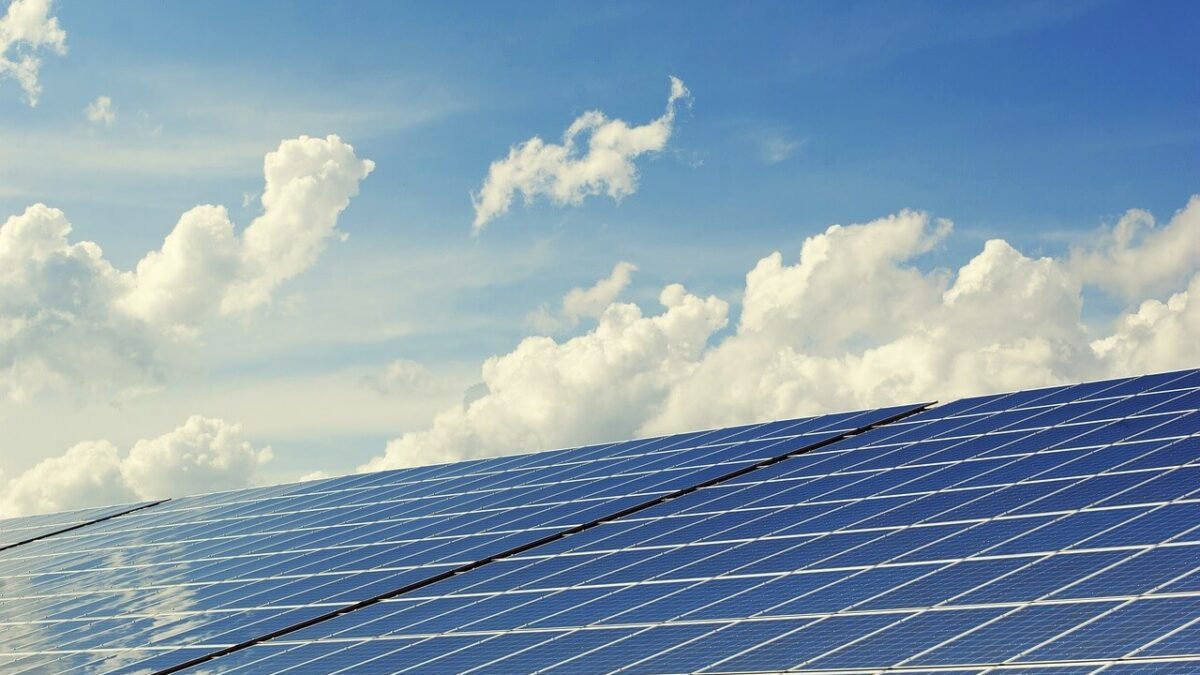 Solar Energy Projects Making Strides in the Renewable Sector Sustainable Energy Solutions