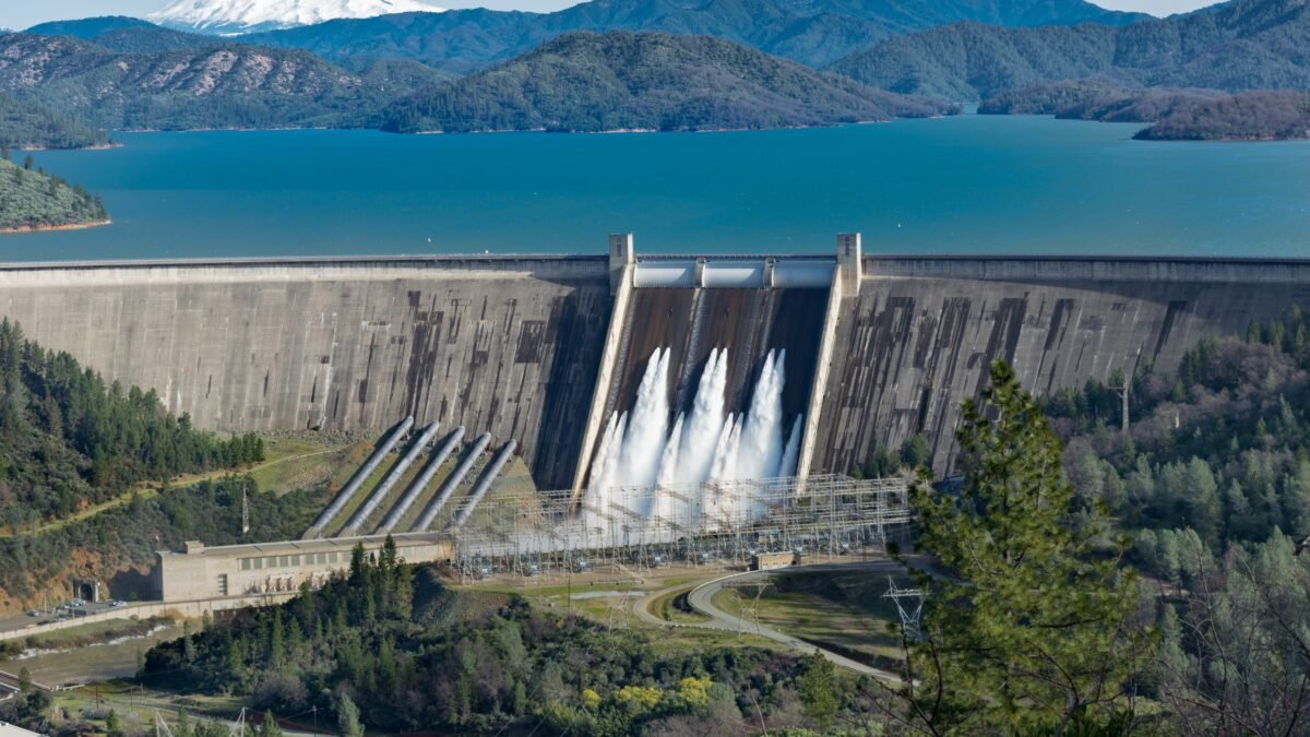 water green energy